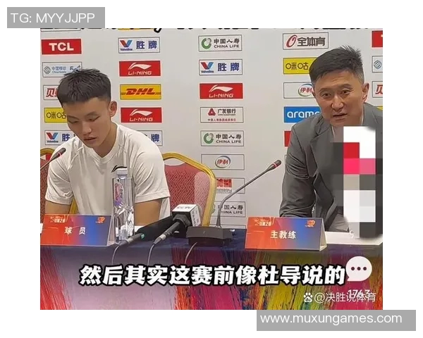 冲突全面升级季后赛球员与教练场边爆发激烈争执引发热议